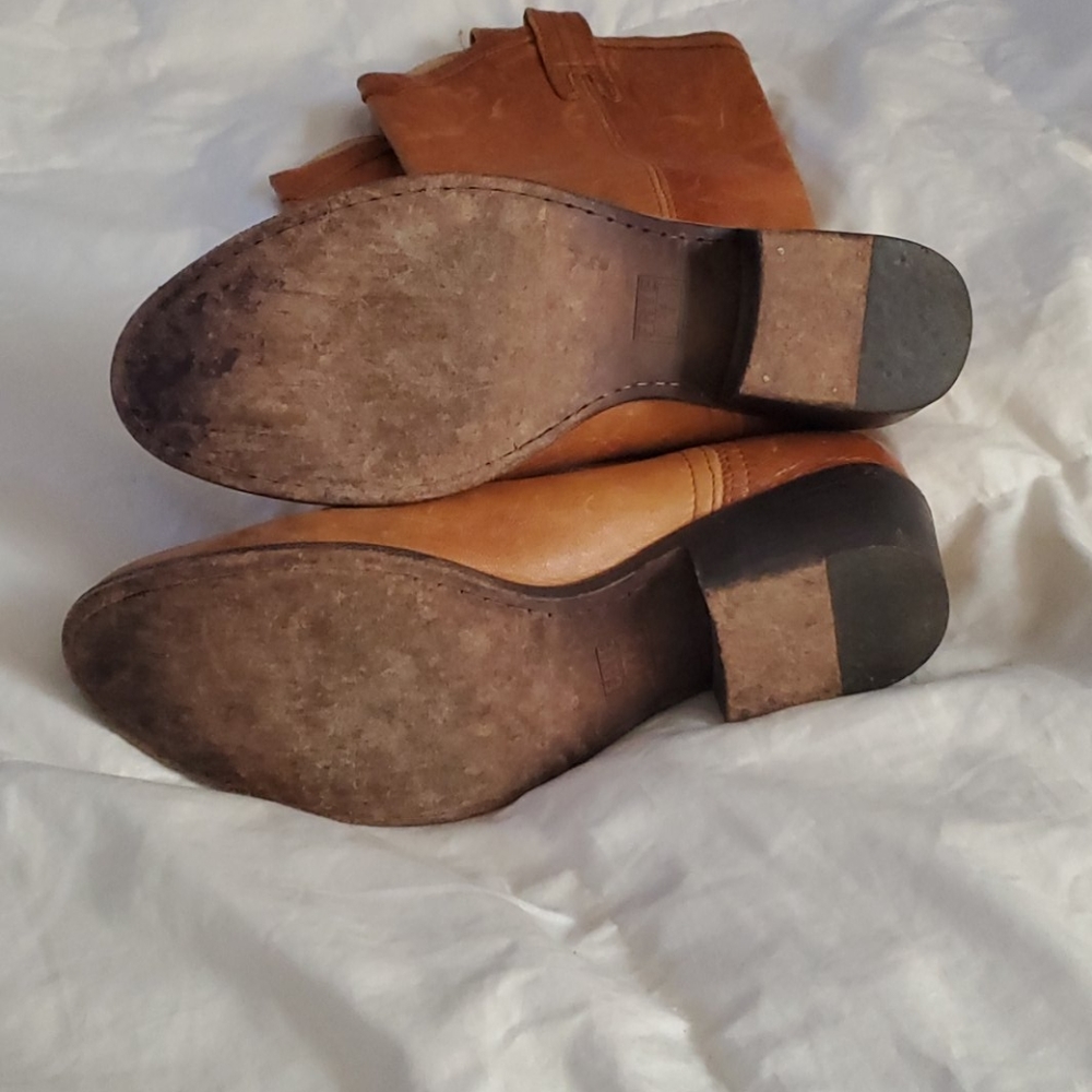 Frye Boots - Picture 4 of 5